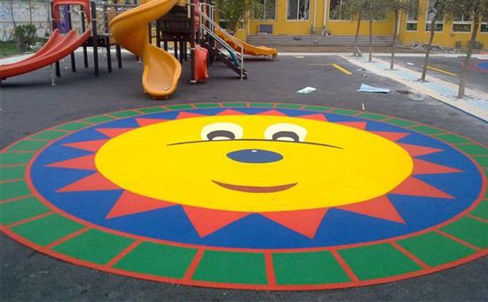 幼兒園塑膠地面多少錢一平方米，高中低三款滿足需求